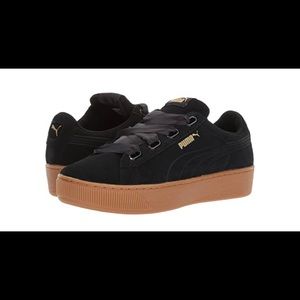 Puma Vikky Platform Ribbon
